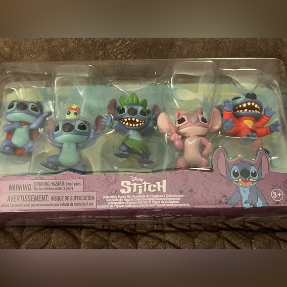 Disney Stitch New In Box Collectible Figure Set - Picture 2 of 8